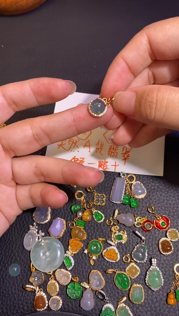 颈饰银S925镶嵌翡翠a货翡翠