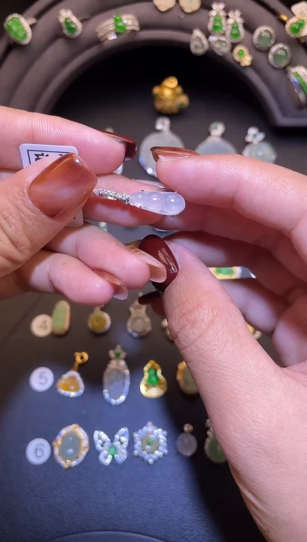 吊坠(不含链)银S925镶嵌翡翠1