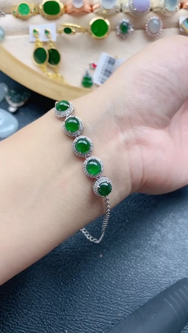 翡翠戒指银S925镶嵌1111