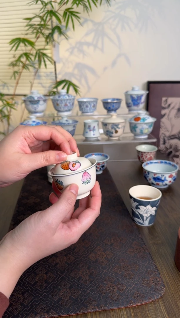 【闪购商品】景德镇手绘盖碗盖碗