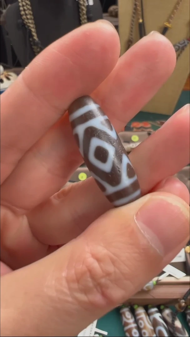 玛瑙/玉髓颈饰未镶嵌小卢全手工玛瑙天珠