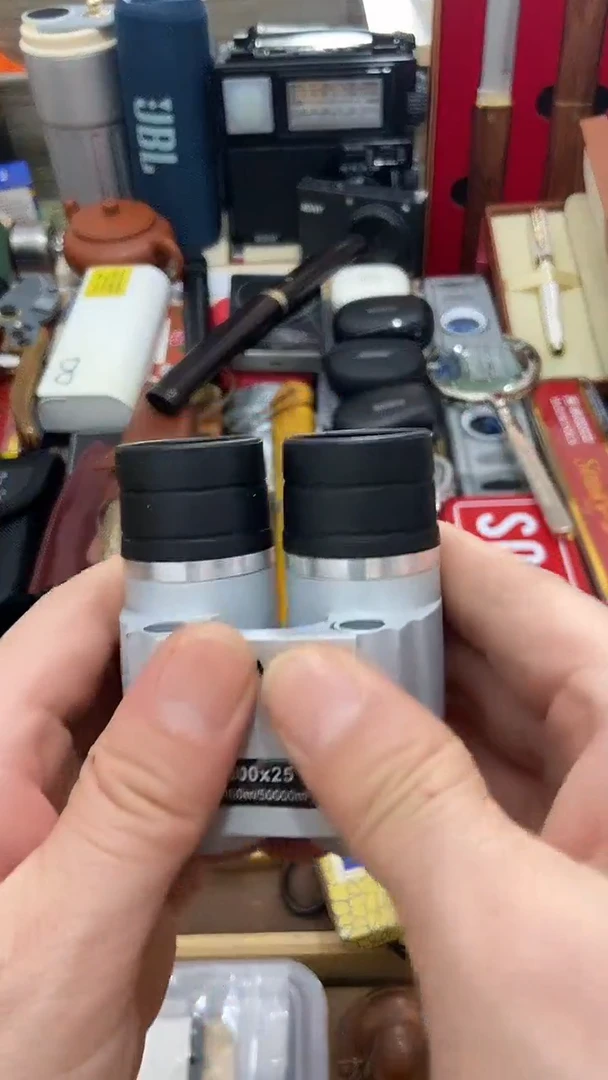 瓷片闪购商品 如图所示