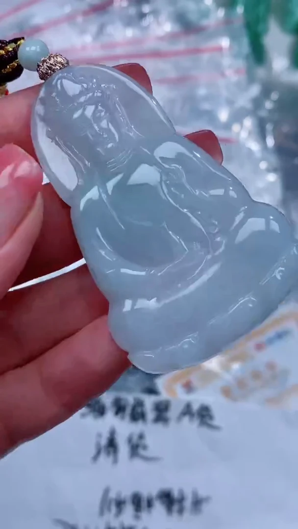 翡翠未镶嵌颈饰吊坠