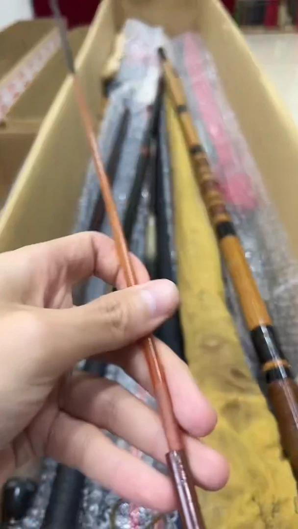 吉**保鱼竿，孤品，一拍一物，微瑕疵，以直播间讲解为准
