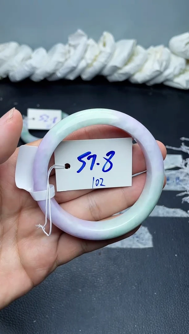未镶嵌手镯翡翠102