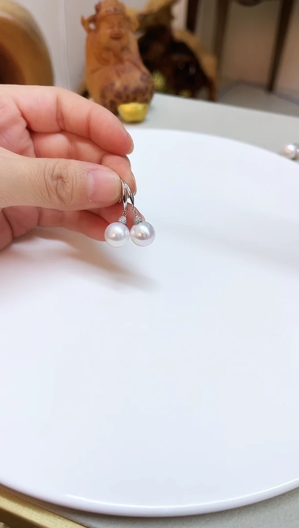 颈饰银S925镶嵌淡水珍珠10-11mm