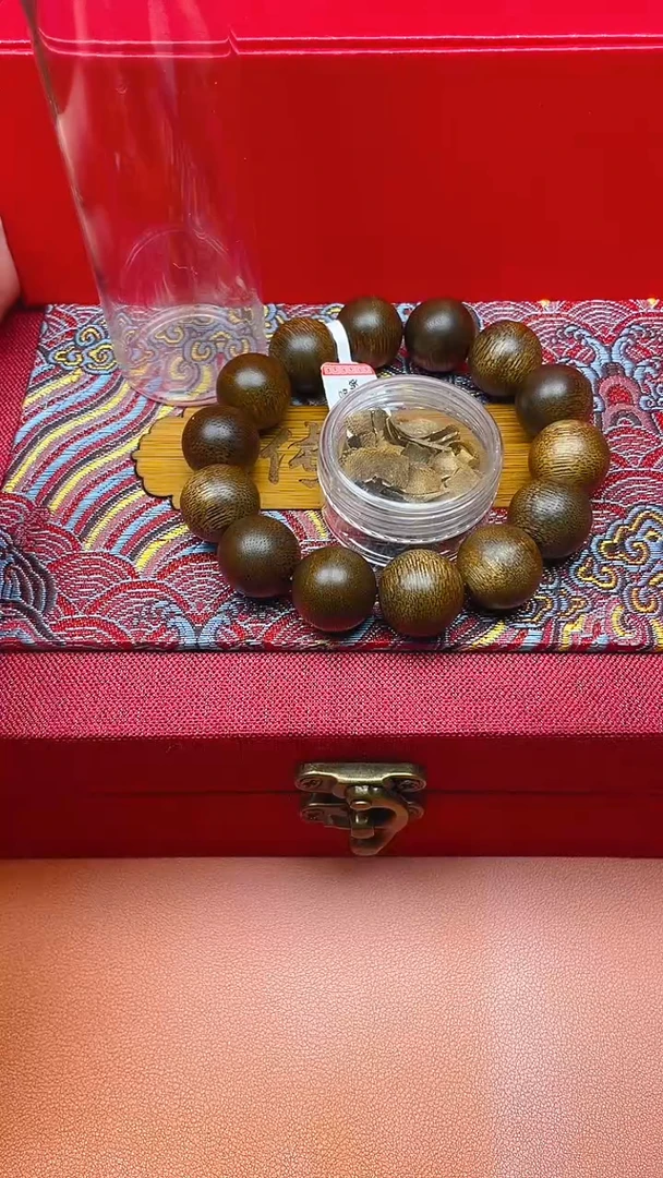 【闪购商品】沉香手串越南白棋楠（沉水）B16889110