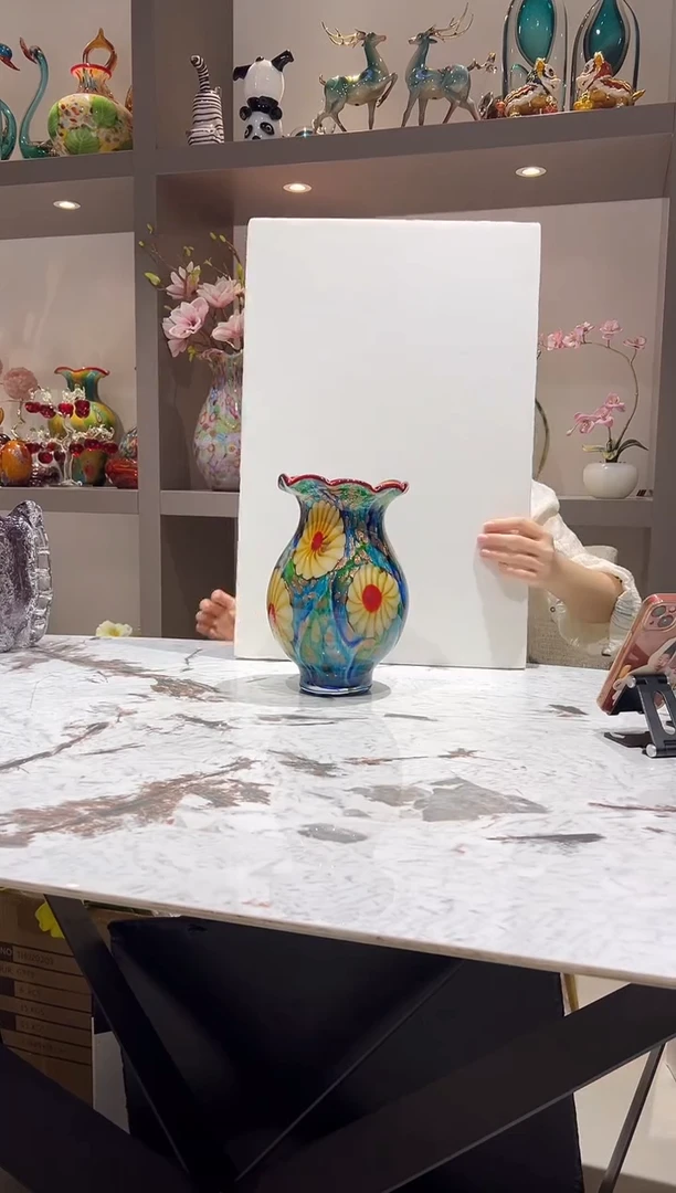万彩琉璃大口花瓶
