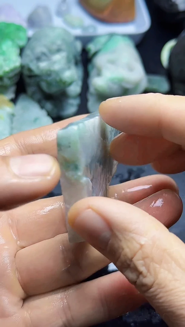 未镶嵌挂件翡翠015