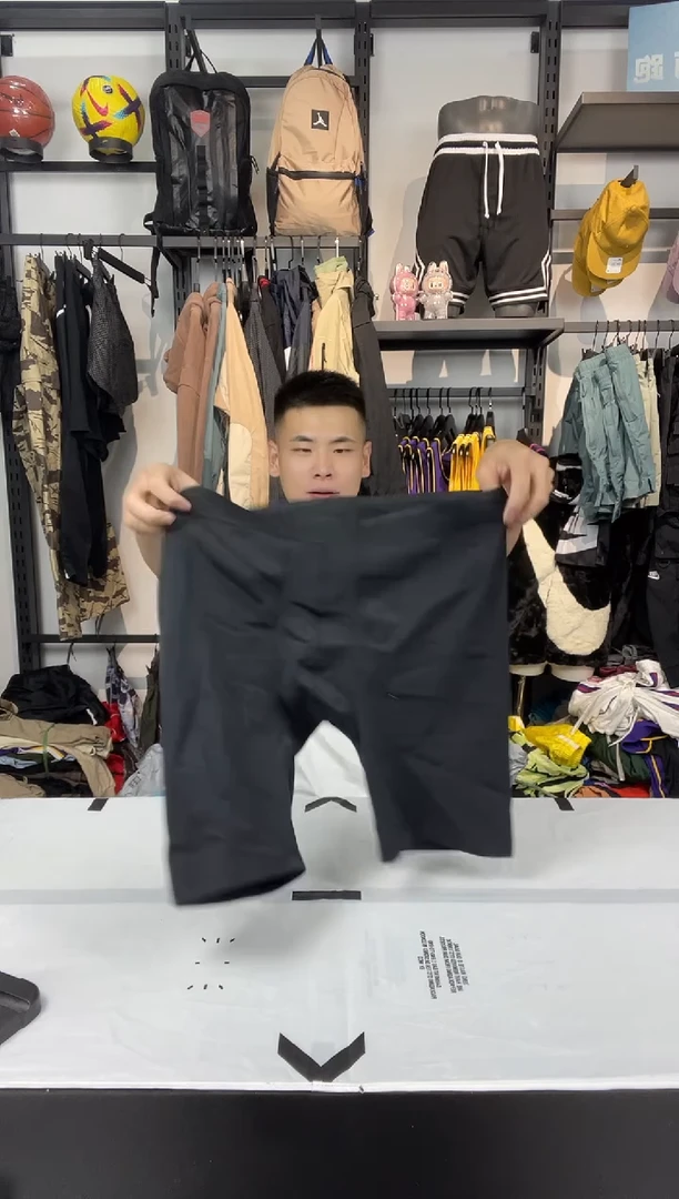 3197编码 瑕疵修复以直播间为准 尺码XXL