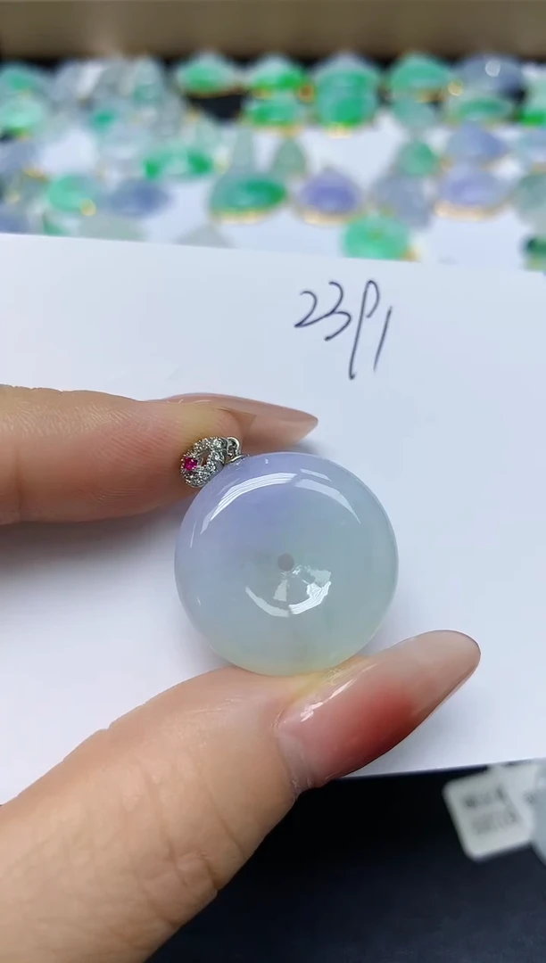 翡翠未镶嵌颈饰 天然缅甸翡翠A货