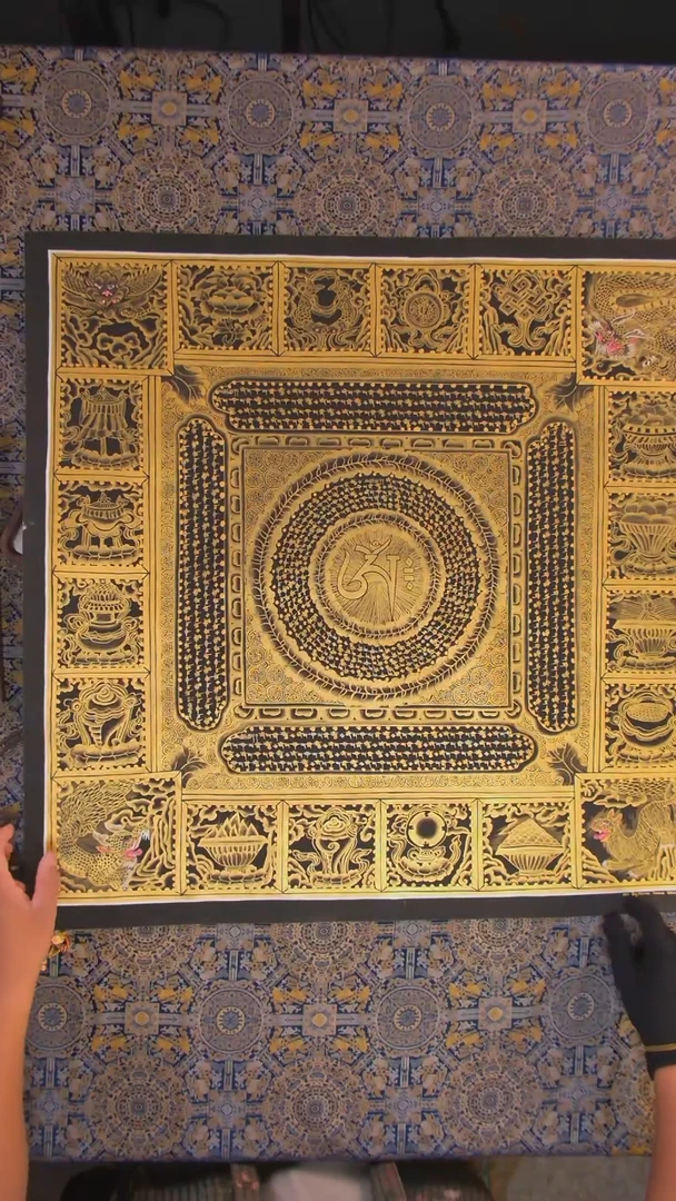 卷轴画纯手绘唐卡黑金六字真言70*70画芯