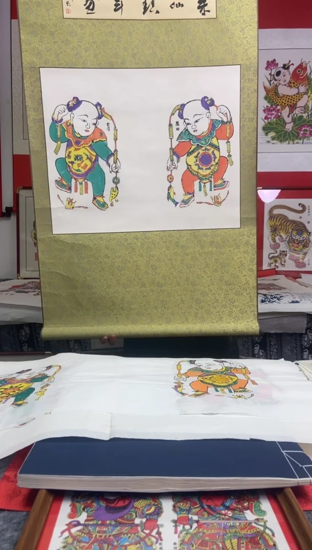 耳****~带提拔卷轴刘海戏金蟾手工制作精品年画