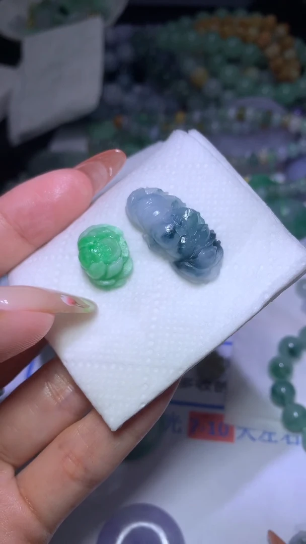 定制翡翠未镶嵌MXX018491