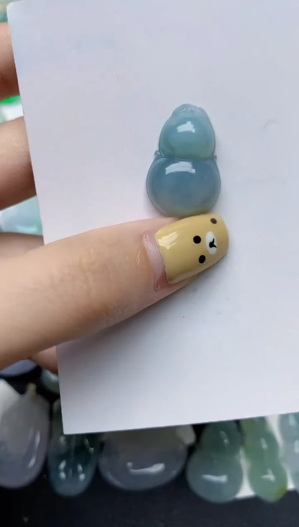 翡翠未镶嵌颈饰天然翡翠A货