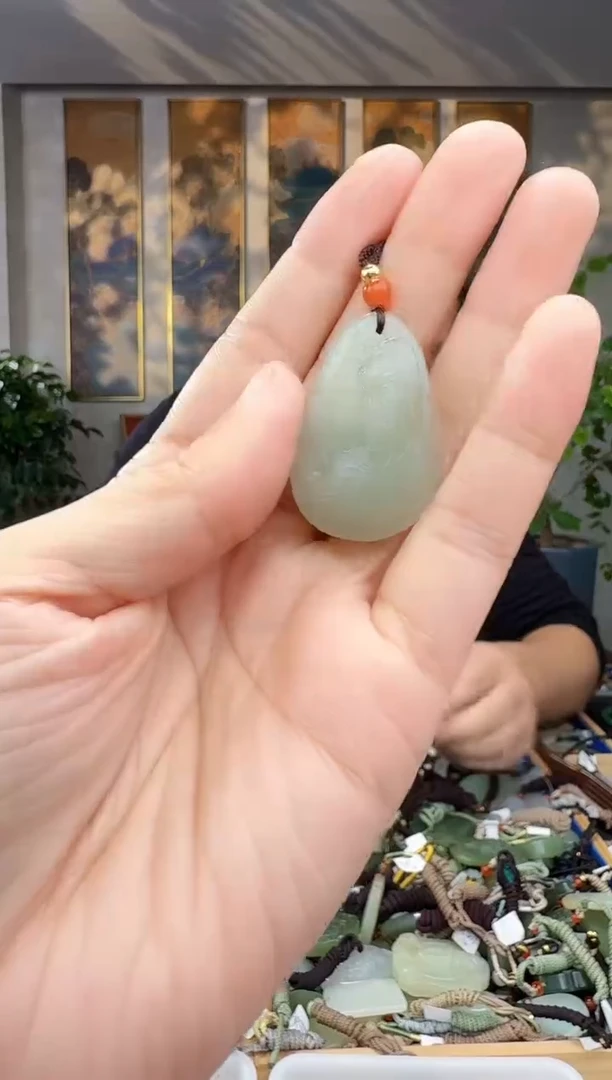 未镶嵌和田玉挂件拍一发一