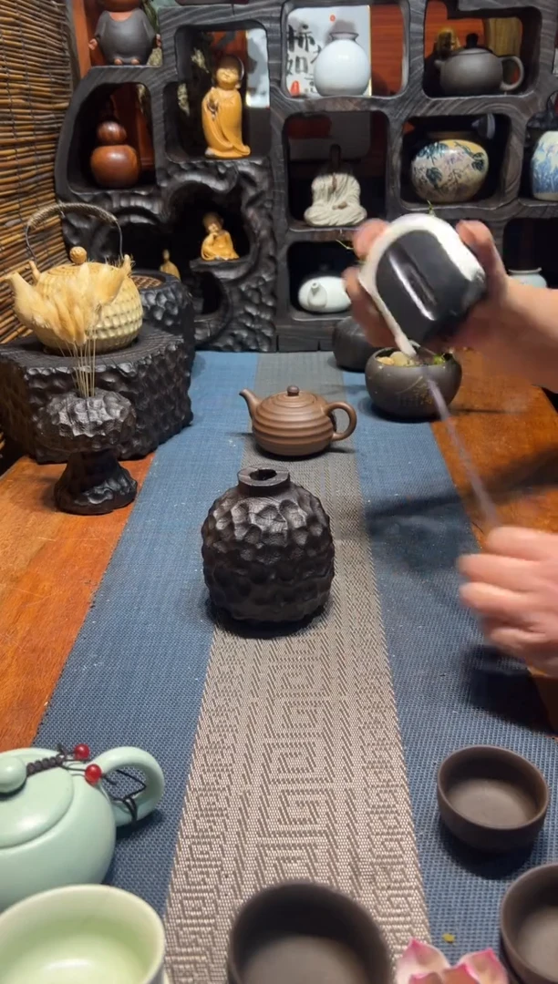 【闪购商品】香樟木木雕一物一拍