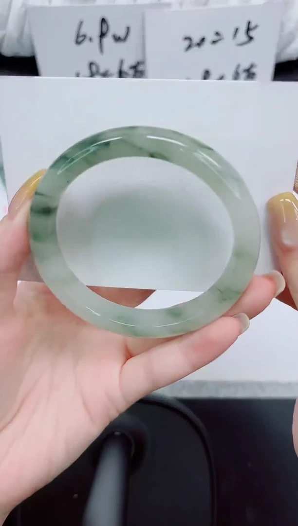 石英质玉手镯未镶嵌515