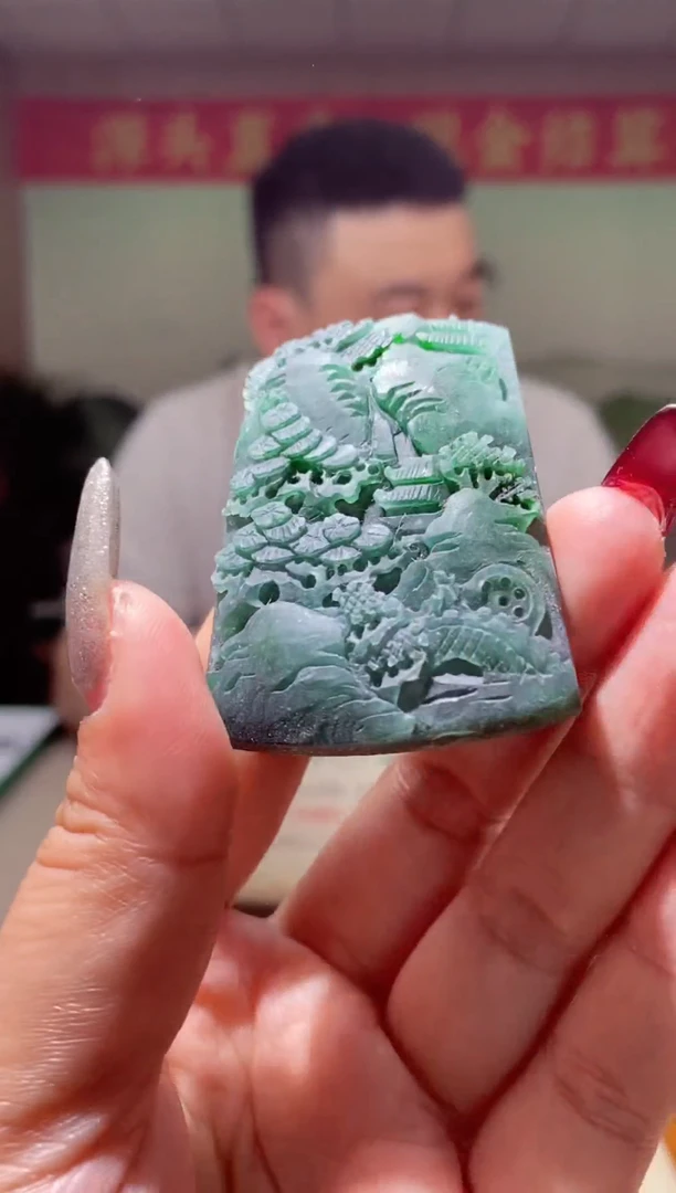 【闪购商品】定制翡翠未镶嵌翡翠218041