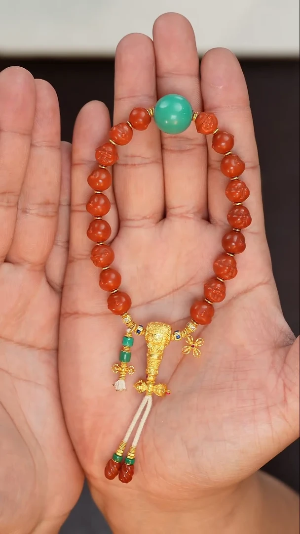 【闪购商品】南红玛瑙手持未镶嵌南红手持