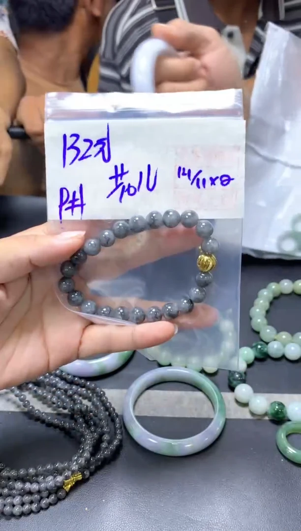 未镶嵌定制翡翠花**️+珠串9#132元  毛货抛光
