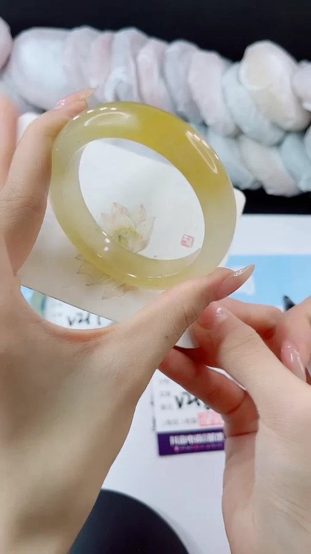 未镶嵌手镯石英质玉多样性发货V218