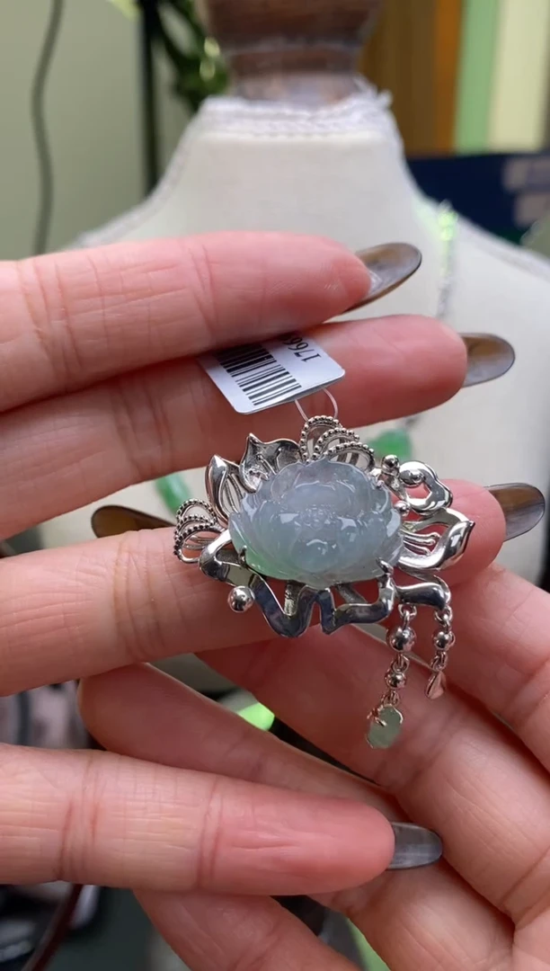 颈饰银S925镶嵌翡翠17669