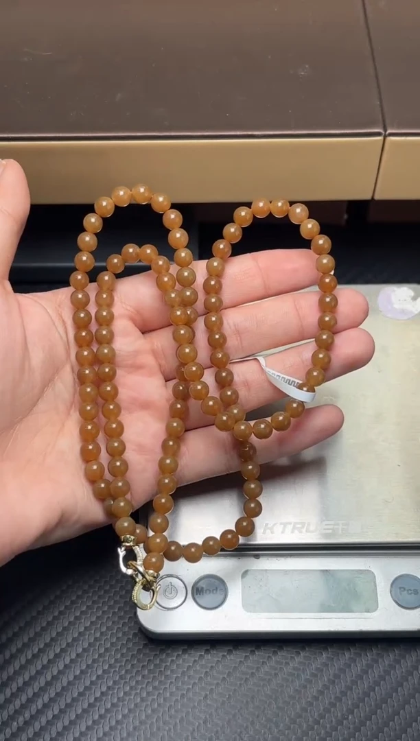 项链未镶嵌和田玉且末金山微色差长链卡6