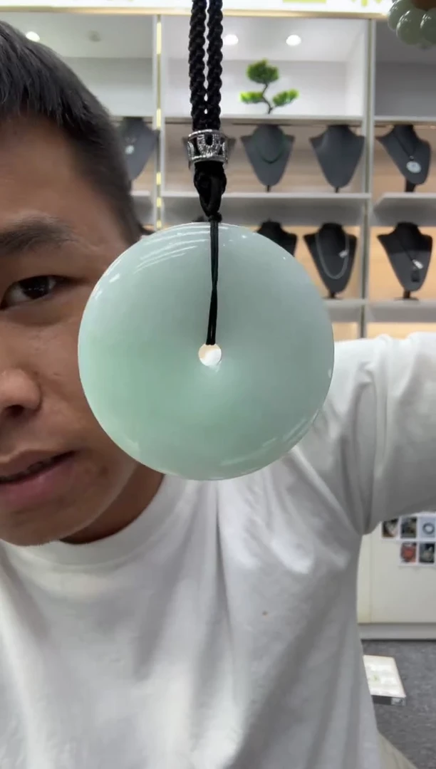 未镶嵌挂件翡翠多样性天然翡翠A货绿底平安扣