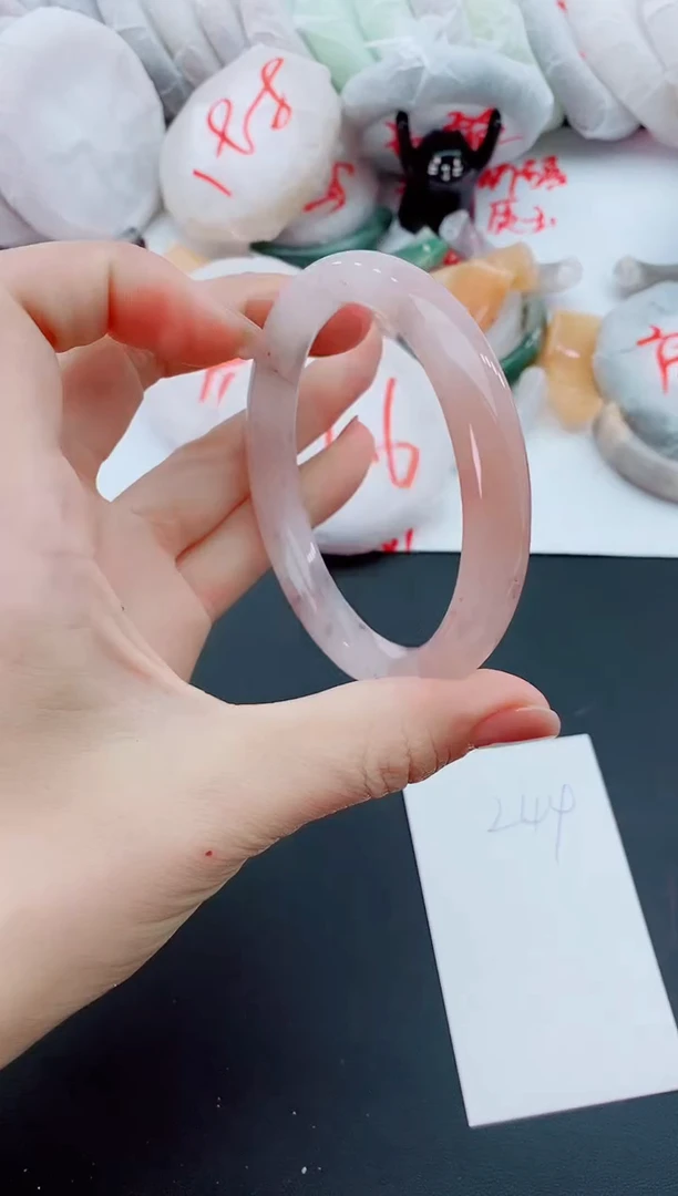 未镶嵌手镯石英质玉L44-62-63