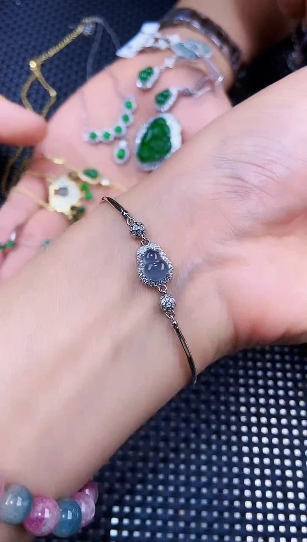 【闪购商品】翡翠手链未镶嵌11111111