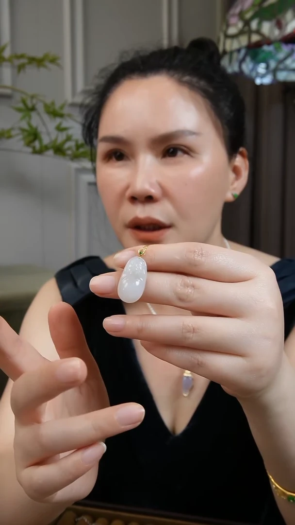 翡翠未镶嵌吊坠(不含链)天然缅甸翡翠吊坠