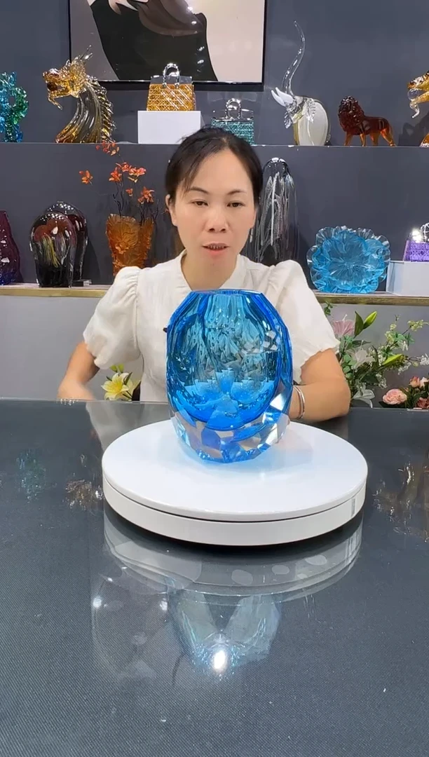 琉璃水晶琉璃花瓶1个
