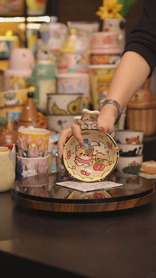 景德镇釉下彩绘设计师款式陶瓷