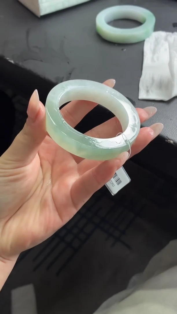 未镶嵌手镯定制翡翠肆*ddj