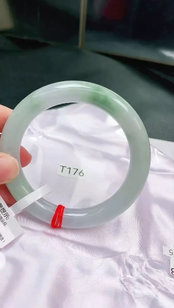 未镶嵌手镯翡翠缅甸天然A货翡翠手镯