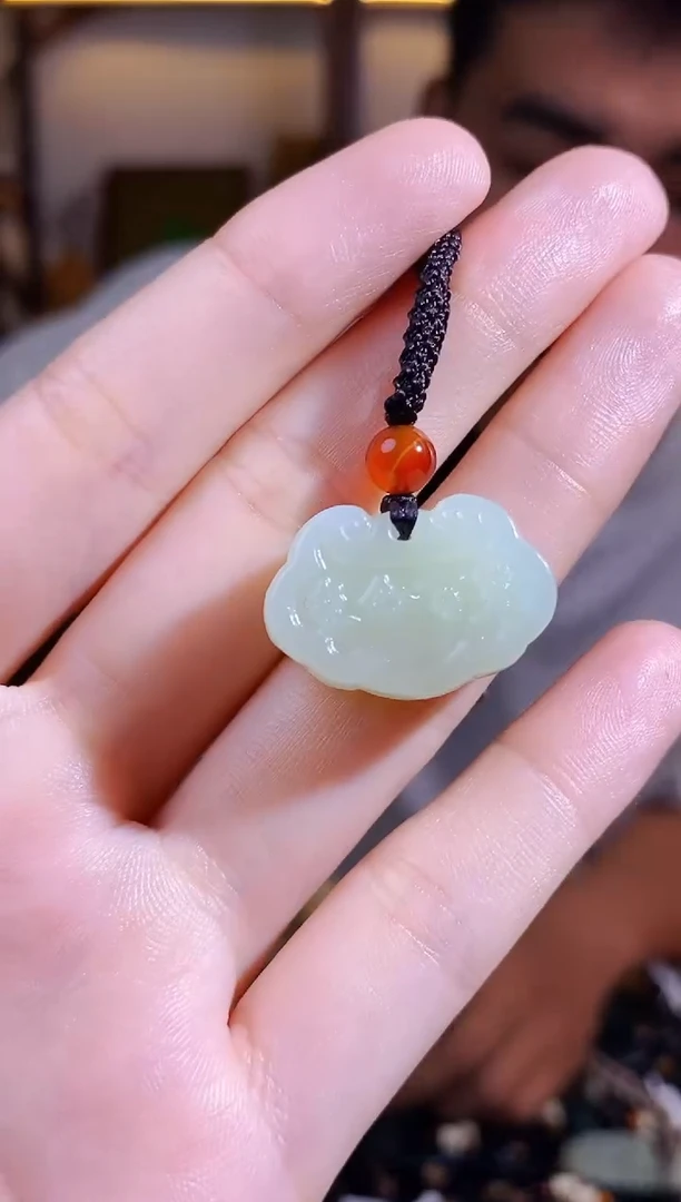 和田玉未镶嵌颈饰多样性发货 拍一发一