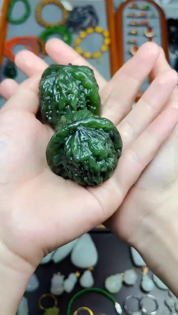 未镶嵌和田玉把件核桃一对06
