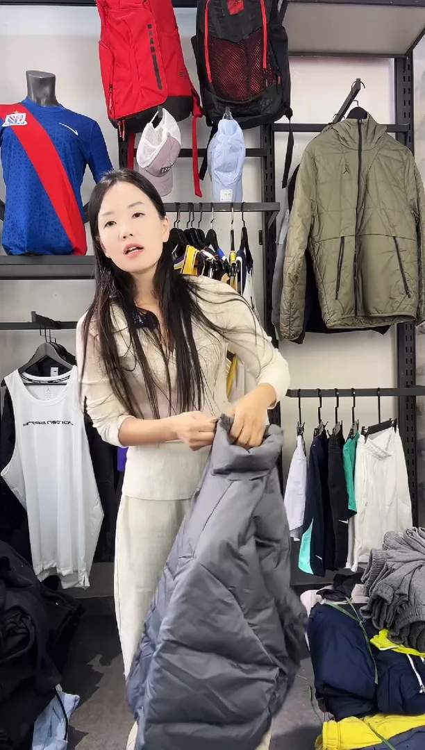 584·编码 瑕疵款直播间过款为准 尺码·XL