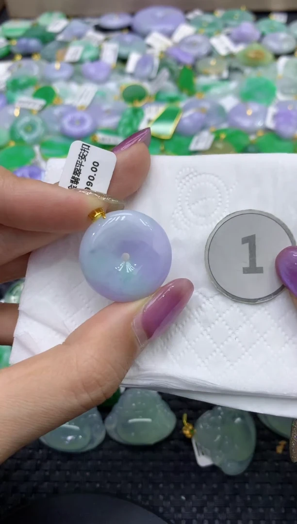 颈饰未镶嵌翡翠天然缅甸翡翠A货