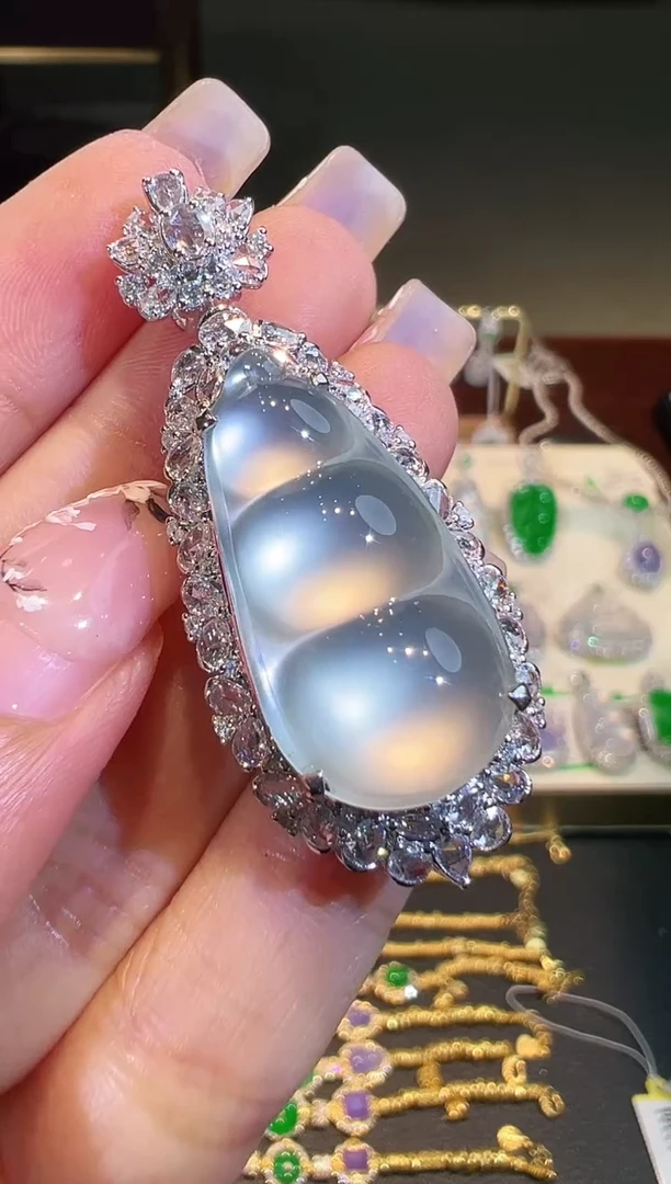 翡翠18K金镶嵌吊坠(不含链)翡翠