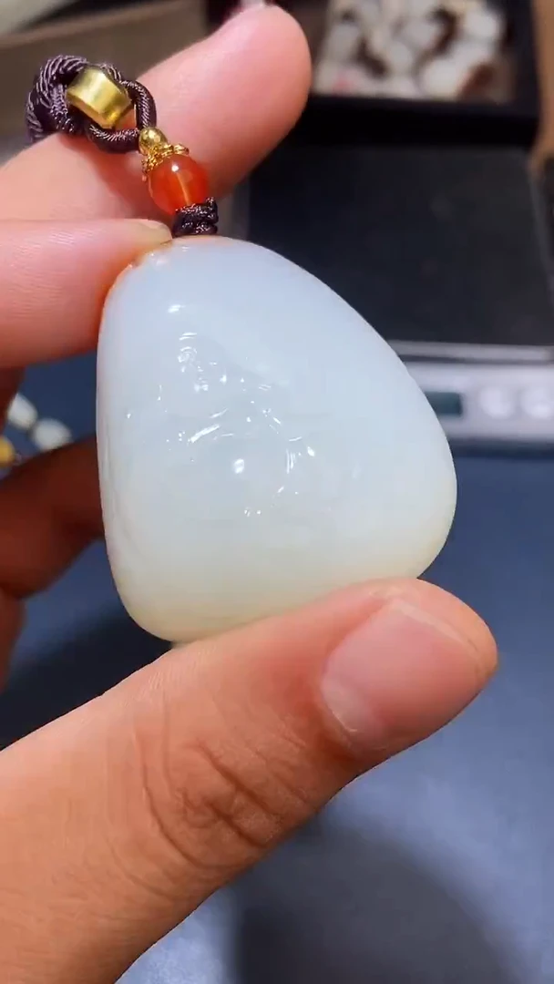 颈饰未镶嵌和田玉草**物HX