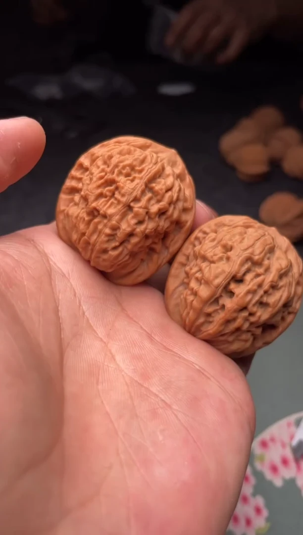 把件文玩核桃a322   莲花   37尺