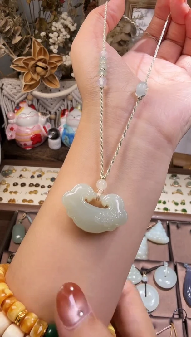 水晶摆件未镶嵌锁
