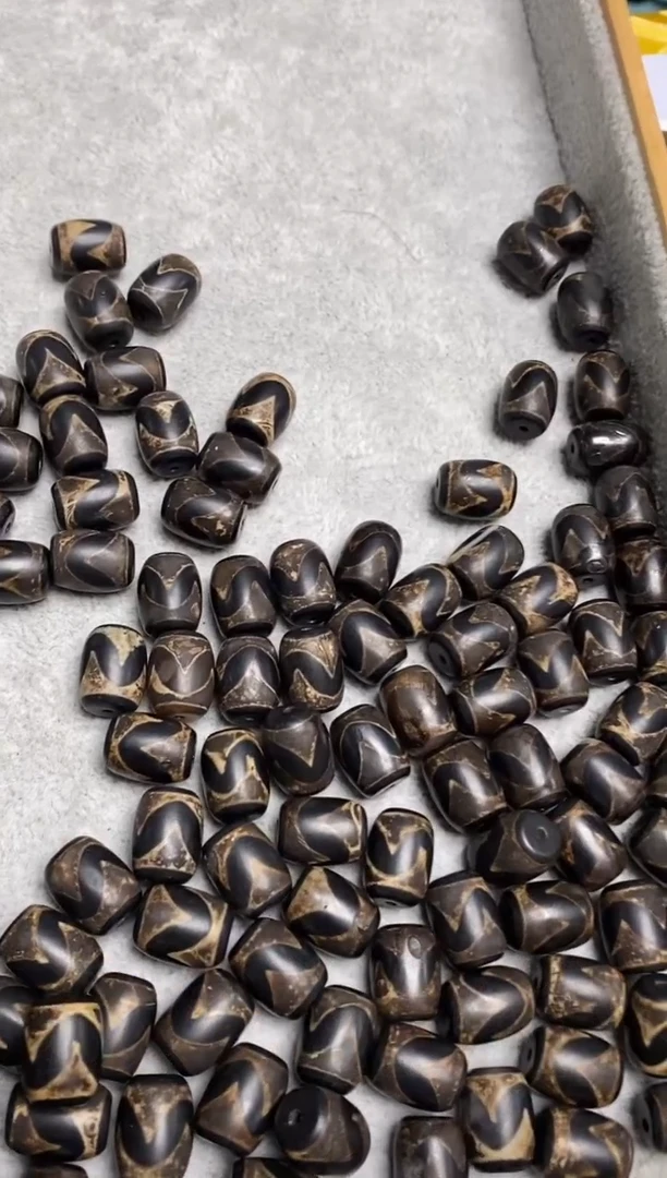 玛瑙/玉髓138未镶嵌-05031 图腾多样性发其一