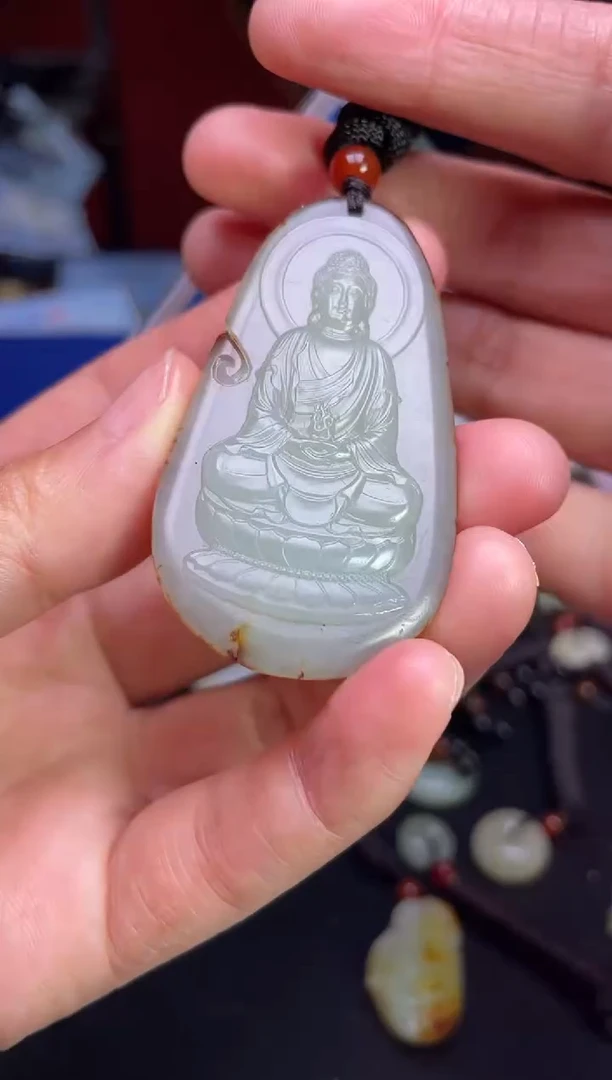 颈饰未镶嵌和田玉1