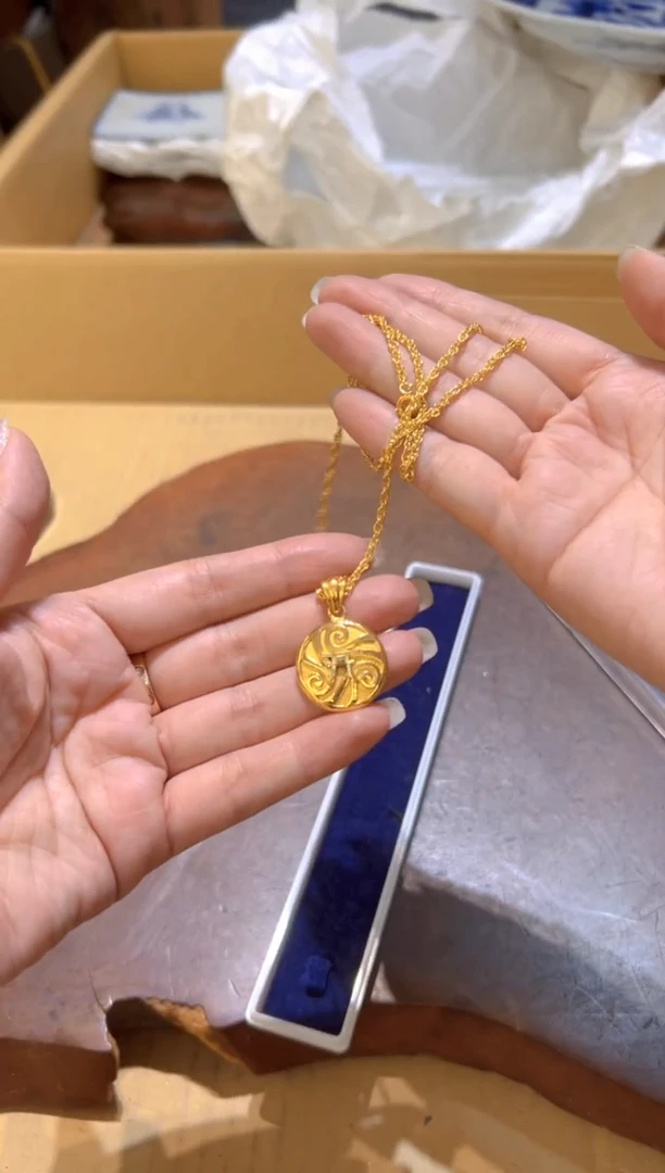 中古物品，默认微瑕，慎拍