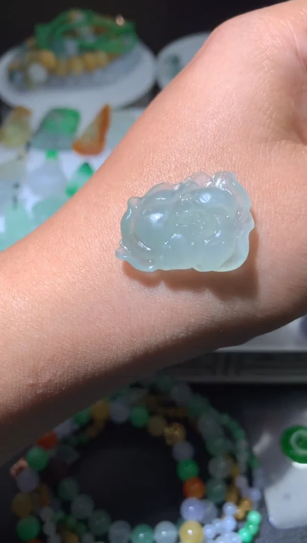 未镶嵌定制翡翠毛货