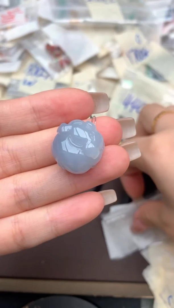 未镶嵌挂件翡翠一猪