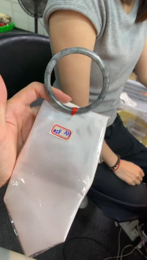 翡翠手镯未镶嵌手镯58#a33